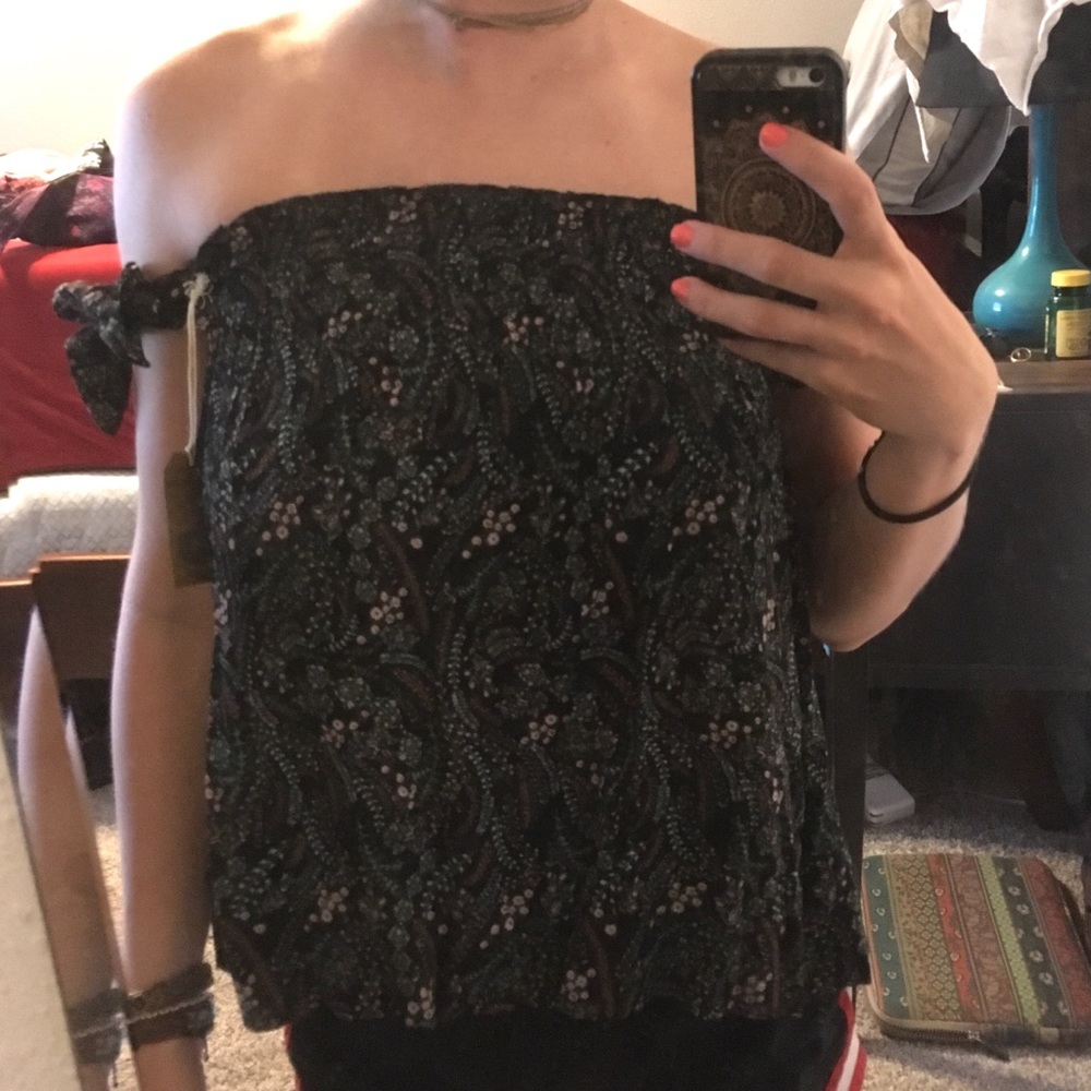 NEW American Eagle Off Shoulder Top